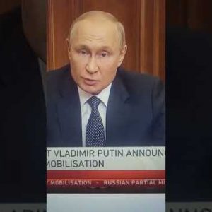 Putin Gives Issues Nuclear Warning